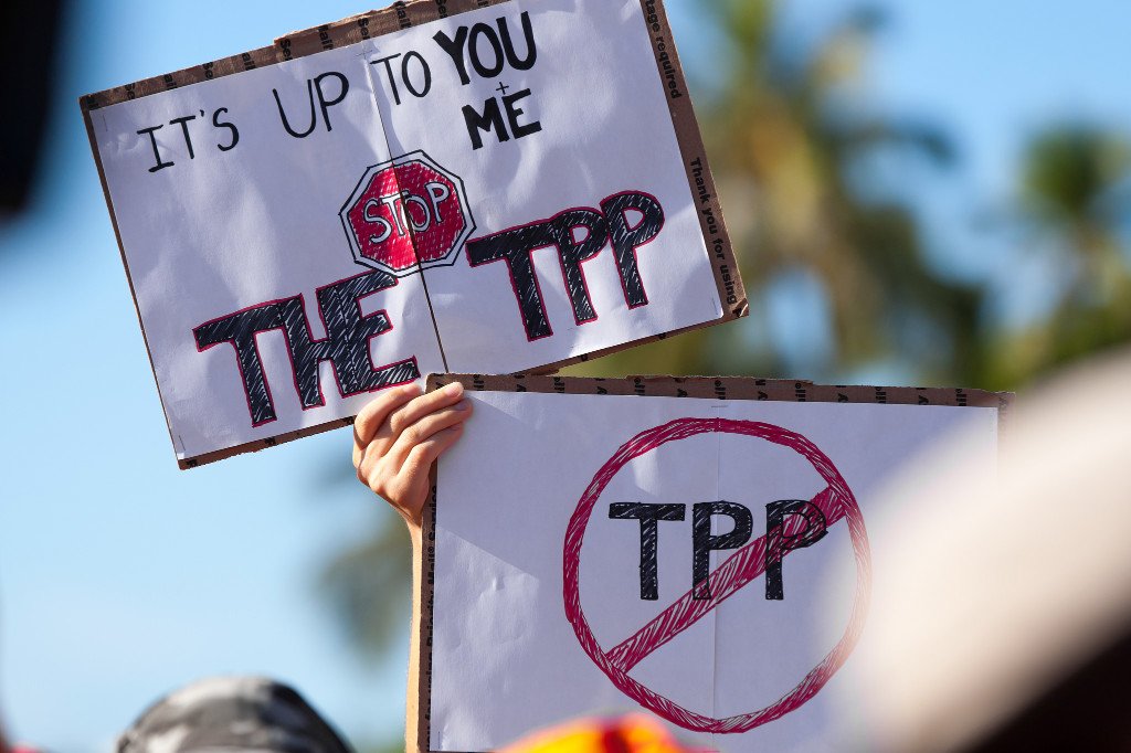 SRAntiFascism's tweet photo. #TPPTTIPTISA:El #Tratado de las
#Grandes #Corporaciones
Es:https://t.co/4V2qOsAcxd
En:https://t.co/CRSv9EQsWD
#NoTPP https://t.co/t4tHwOquSL