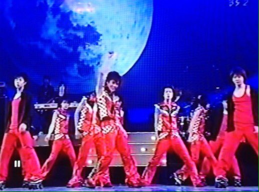 ひさみつ 昨日昔の少クラ見てたらk K Kityが千年のlove Song歌ってるバックでみっくんが踊ってるやつ発見したww ていうか千年のlove Songって元々k K Kityの歌でyが横尾さんだったこと知ってる人どれぐらいいるんだろ T Co Ujcwpf9ytb