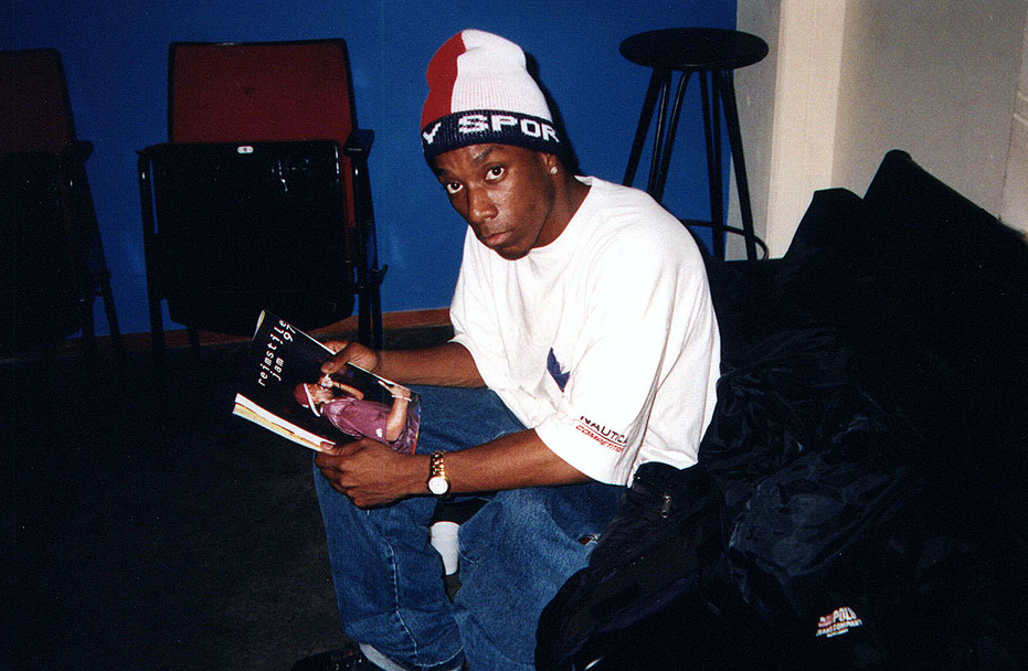 17 years ago today we lost one of the greatest rappers to ever live - Big L. 

R.I.P bit.ly/14X899U