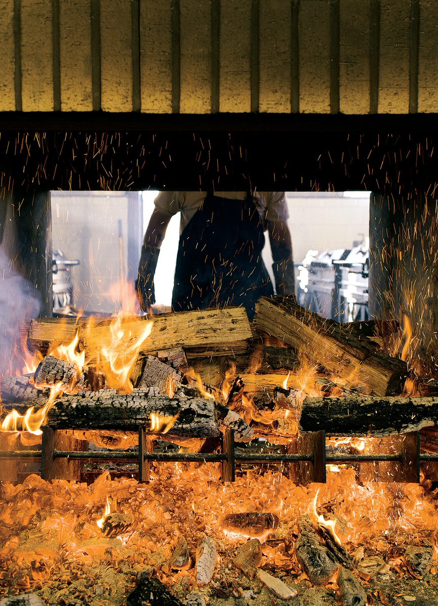 ourstatemag's tweet photo. Today's lesson: Barbecue should taste like what it’s been cooked over. Barbecue 101: https://t.co/17J9mMfjvO https://t.co/45KFe3xqEQ