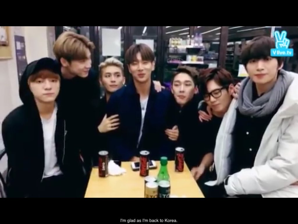 gF_NN_'s tweet photo. เสี่ยบัฟฟี่กับอีหนูของเขา #buffy #jota #jofy #madtown #버피 #조타 #매드타운 https://t.co/uhyNFX03DG