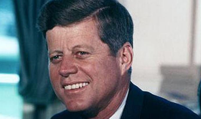 QUIZ: It's #PresidentsDay!  How well do you know your U.S. Presidents? bit.ly/1Ssh7Yv?utm_me… https://t.co/P6F7fOJeV9