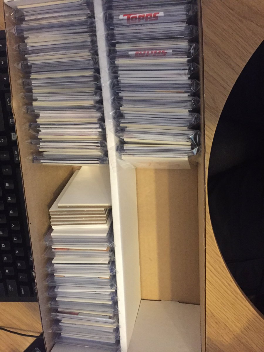 Claymorecardsuk's tweet image. All the packs ready Grab yours now Black 1-10 or Red 1-20 (No. 3 sold) only $15 for 2 hits pls RT  @BUYORTRADECARDS