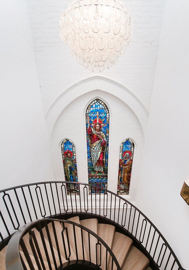 LandmarkLVS's tweet image. Inside the £10m church conversion - and how to do it telegraph.co.uk/finance/proper… #property #propertyconversion #home