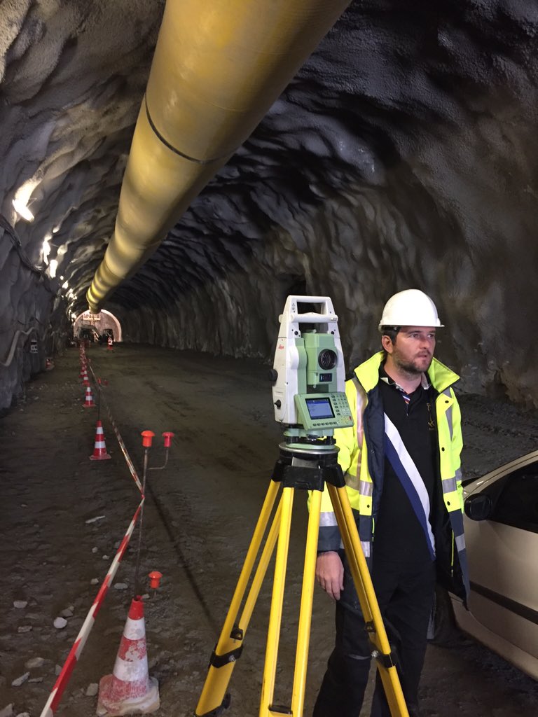 SelarlAgex2A's tweet photo. Reprise du #chantier #tunnel #corse #topographie #agex2a https://t.co/awniF8kdCR