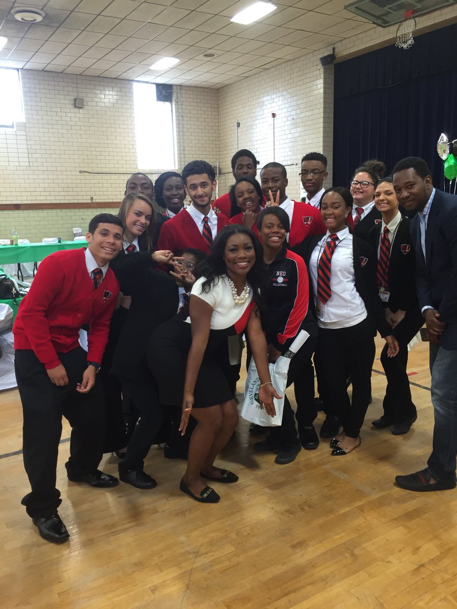 ICANRecruit's tweet photo. #TheICANexperience #Teach4ICAN #UrbanEducation #ICANSCHOOLS #RetweetUs 📓✏️ https://t.co/HEwNUr4uWi