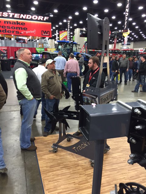 YetterFarmEquip's tweet photo. Thank you to all of the attendees that stopped &amp; saw us @nfmslouisville, A great way to start #Plant16 #agriculture https://t.co/knsoNPli2Q