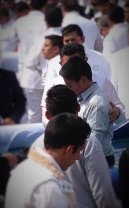 merabautista's tweet photo. De los miles de nombres nuevos en la gloria! Uno es tuyo hijo! DTB Natan A.S! #LdmBautismos 
#SoyLuzdelMundo https://t.co/WzQXtTjn6W