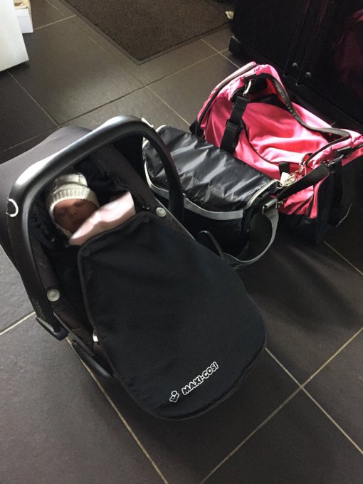 All ready to hit the gym with mummy😊 https://t.co/YEqwVw3J35