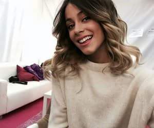 NikolinaBalaba2's tweet photo. @TiniStoessel
@marianaluciamuz
I from Serbia
Te amo mucho 😻😻😻😻
#SerbiaEsperaPorTiniSolista2016
#SerbiaTeAma 😘😍😚👑👑👑 https://t.co/dQMUiPOdMd