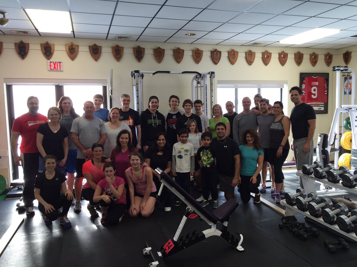 eggladybbf's tweet photo. Great Family Day work-out at Clarke Flynn's gym this morning. Missed you @mjmcfall #GetBBFfit #fitness https://t.co/a6ctkfdG04