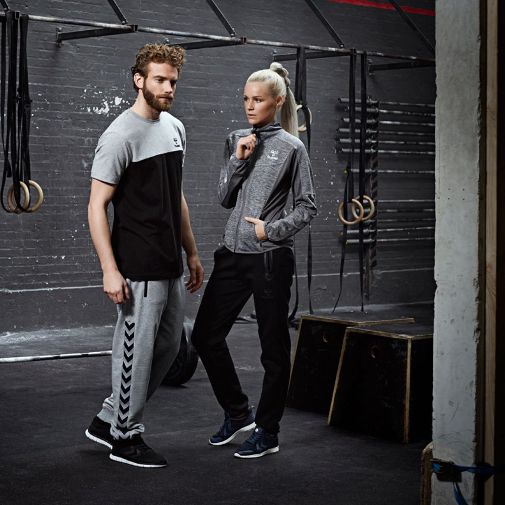 hummelNAmerica's tweet photo. Start your week with the comfy #ClassicBee collection. https://t.co/hrkwwUnwTq. DM to pre-order. #hummelsport https://t.co/tWFFvFr9bD