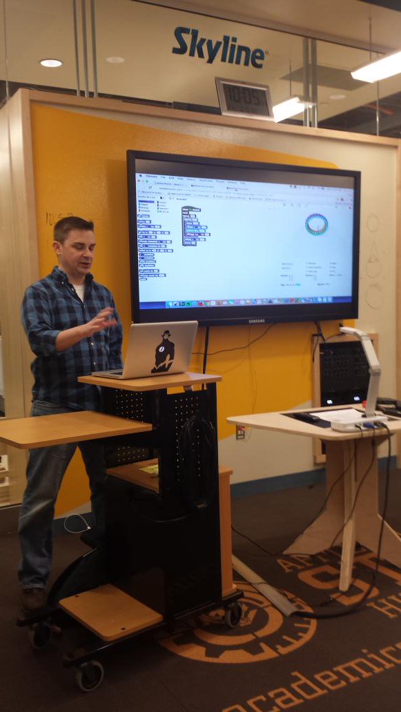 TeachTech205's tweet photo. Beetle blocks demo,  3D printing software - so cool!  @APadrnos  #mncodes https://t.co/ArIGCimBCF