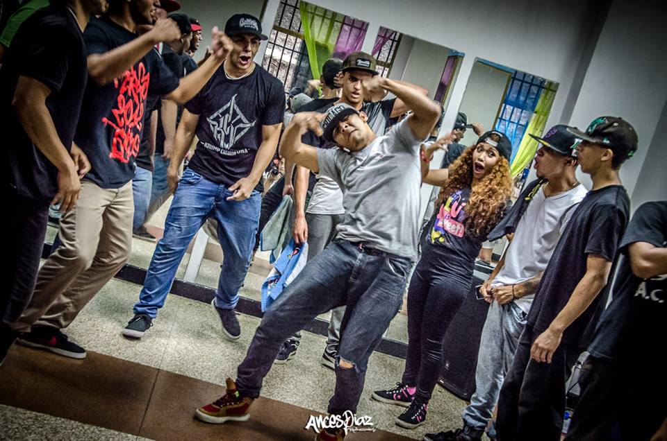 JesusRodrii92's tweet photo. Simplemente #Krump https://t.co/GstjIxFhJI