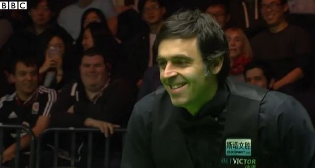 BBCSport's tweet photo. £10,000 for a 147? That's 'too cheap' for Ronnie.

Watch O'Sullivan turn down a 147 break: https://t.co/Bzu77wxUFy https://t.co/qESQVK6QBu