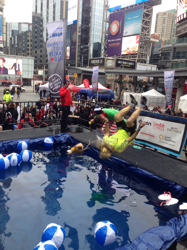 GrtCdnChill's tweet photo. @MeiDayTWN excellent maneuvers out there! @weathernetwork #StopKidsCancerCold https://t.co/WBruGoAn65