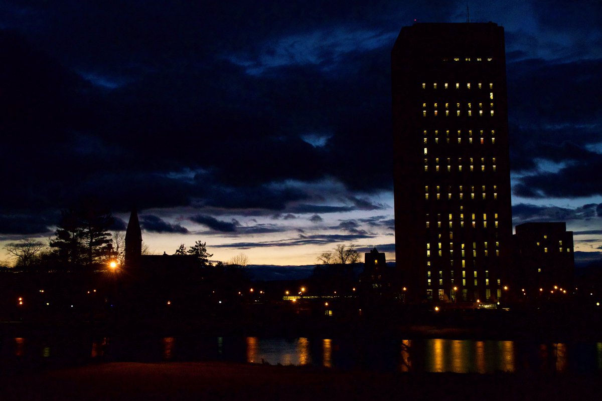 SteelyCao's tweet photo. #umasswinter16 https://t.co/3o3njtLyJO