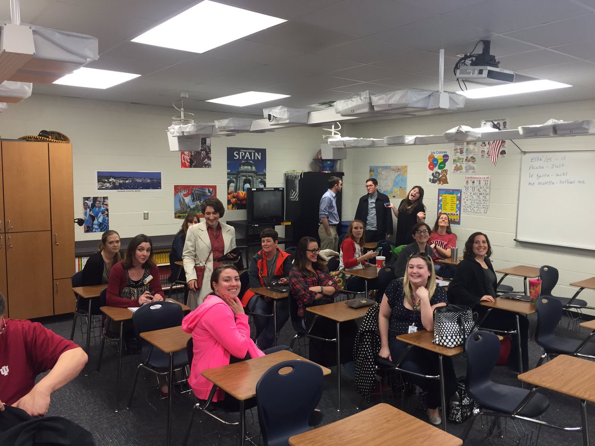 teganridesabike's tweet photo. Making a Great Novel Study #TNTMoore #oklaed https://t.co/I3crFJlTGQ