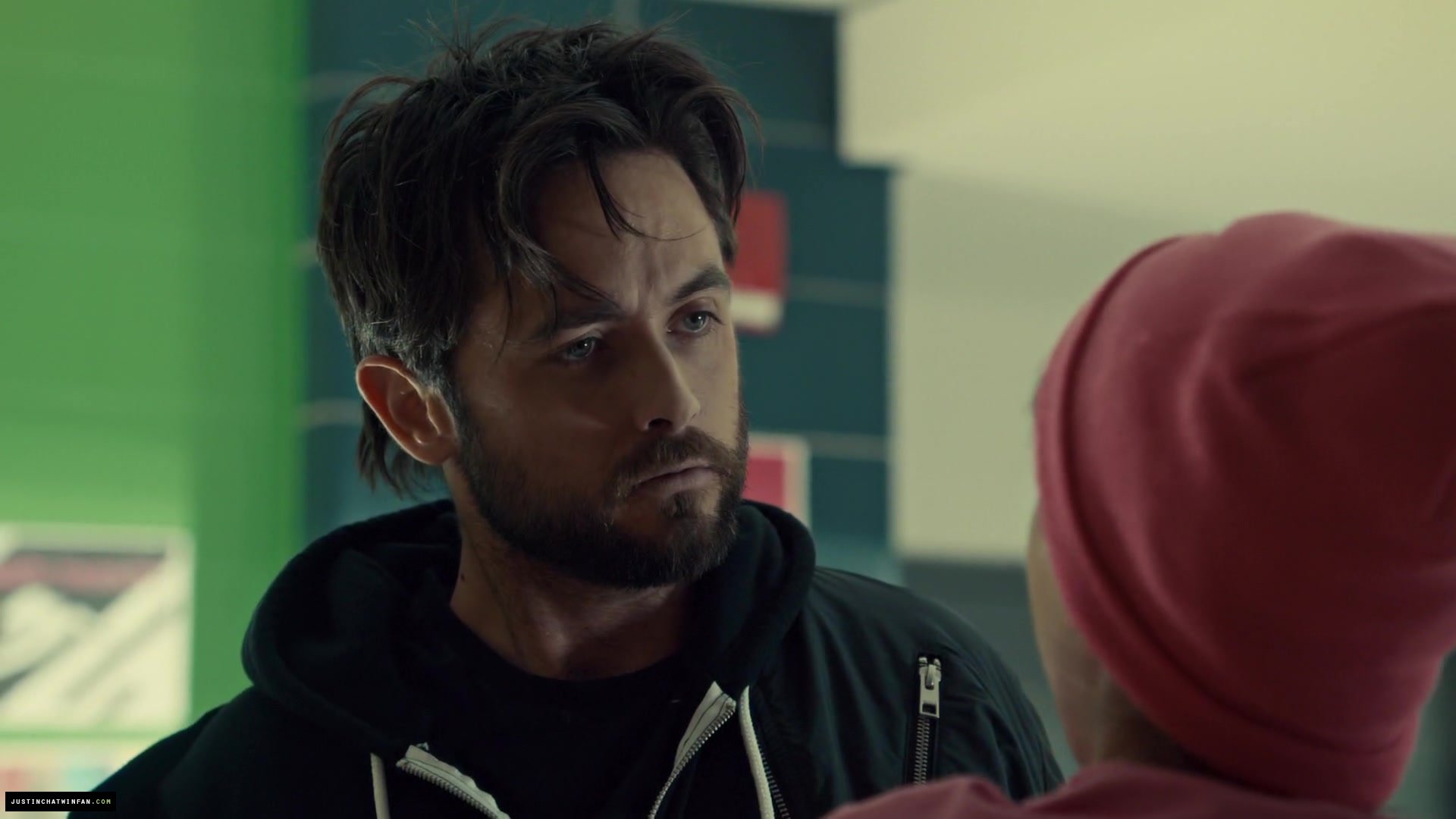 Orphan Black' Season 3 Casts Justin Chatwin in Mystery Role