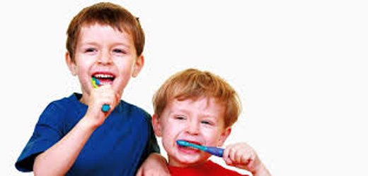 SmoLUZ's tweet photo. #NotaSaludable Enseñale a tu hijo que cepillarse los dientes le dará frescura, limpieza y una sonrisa saludable. https://t.co/sQ5BjERVbs