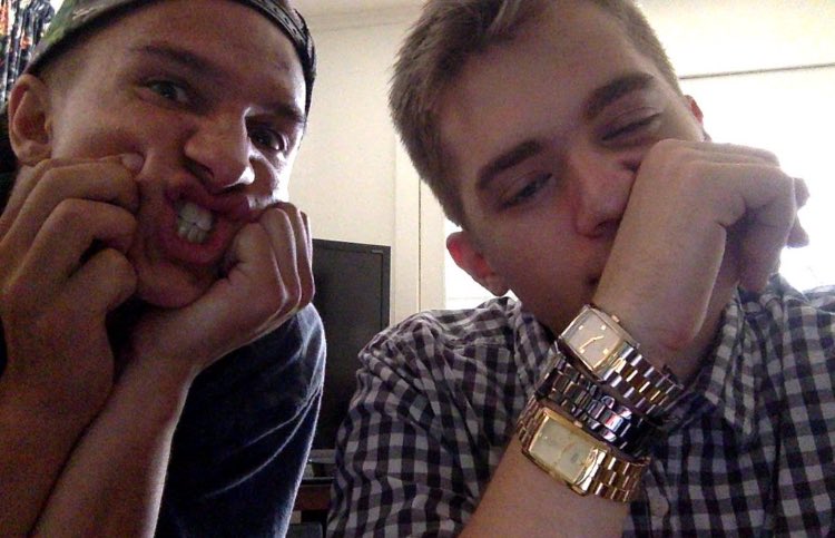 UltimateSDK's tweet image. Be in this selfie❣