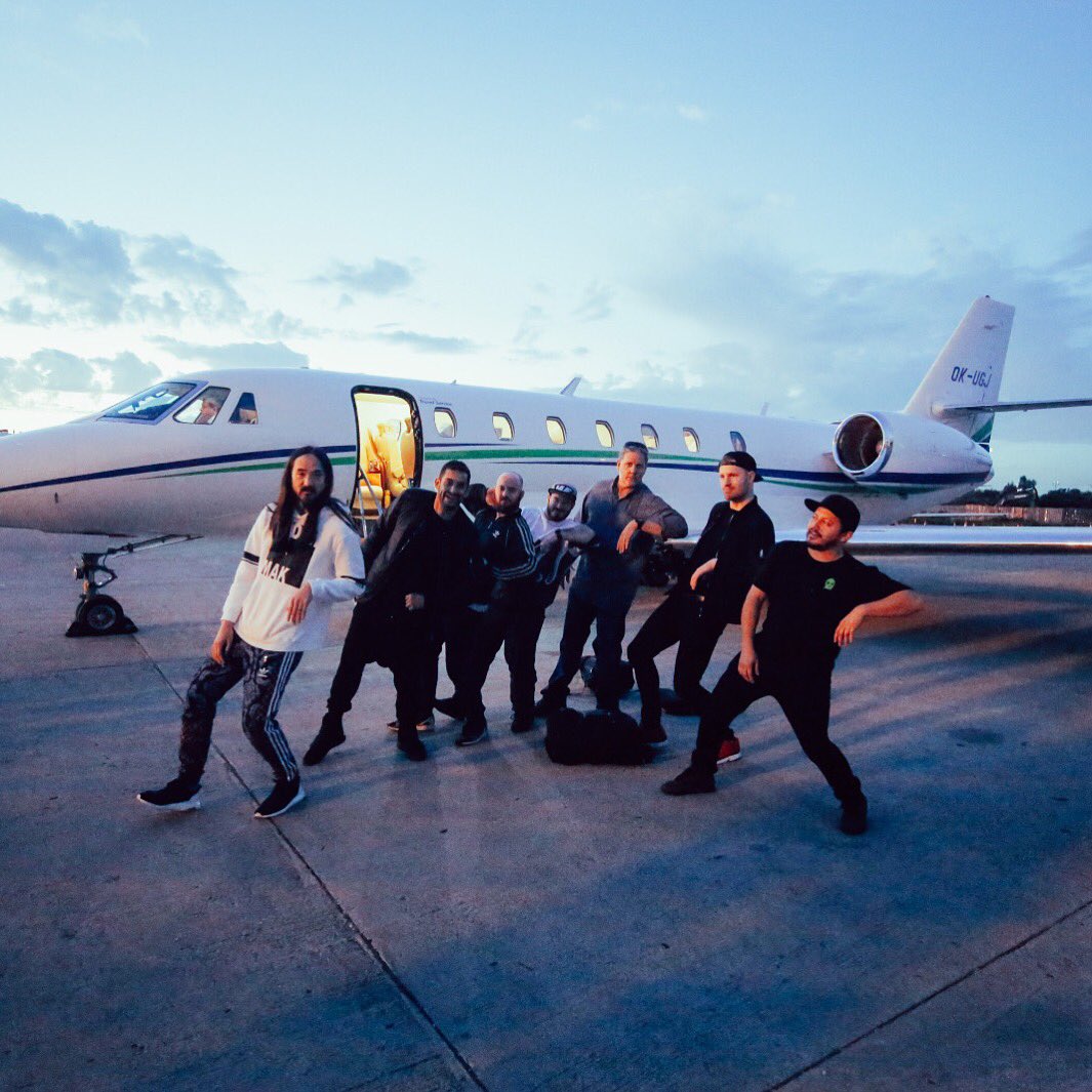 Lean with it rock with it #aokijet #dimmakposse https://t.co/0Ay3kumXpU