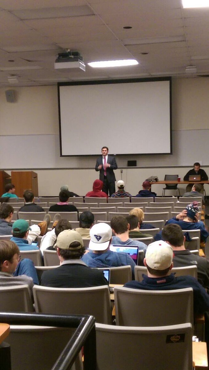RossLordo's tweet photo. I enjoyed speaking to @AXOUSC, @SC_Beta, and @ThetaTauZD last night! Don't forget to vote on Tuesday and Wednesday! https://t.co/2v7QaKypm9