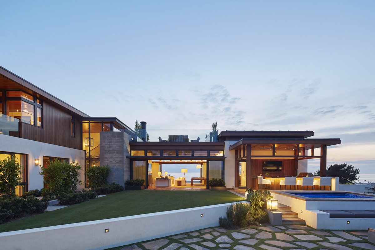 DTMkimball's tweet photo. Del Mar, CA stunner. Buyers are in Europe?! A breeze with @DocuSign  @sellingthecoast #luxuryrealestate @PacificSIR https://t.co/NwcbrOmpGs