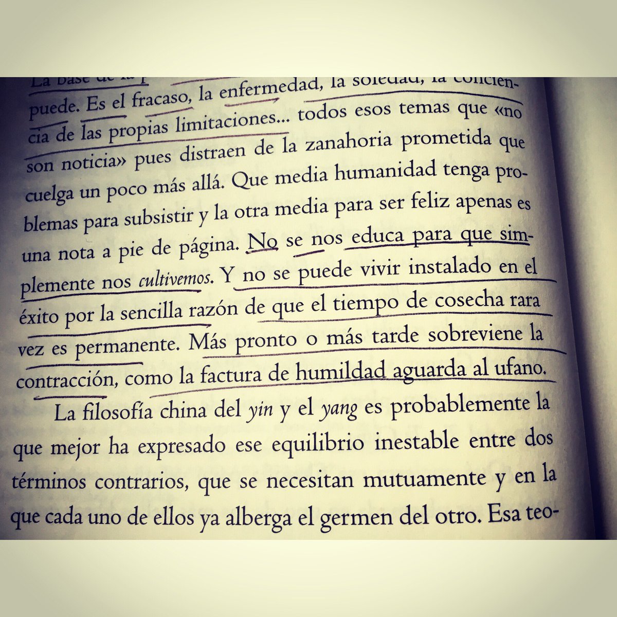 MabelLaraNews's tweet photo. No se educa simplemente para que nos cultivemos... #simplecito https://t.co/jfs9Rd3w1U