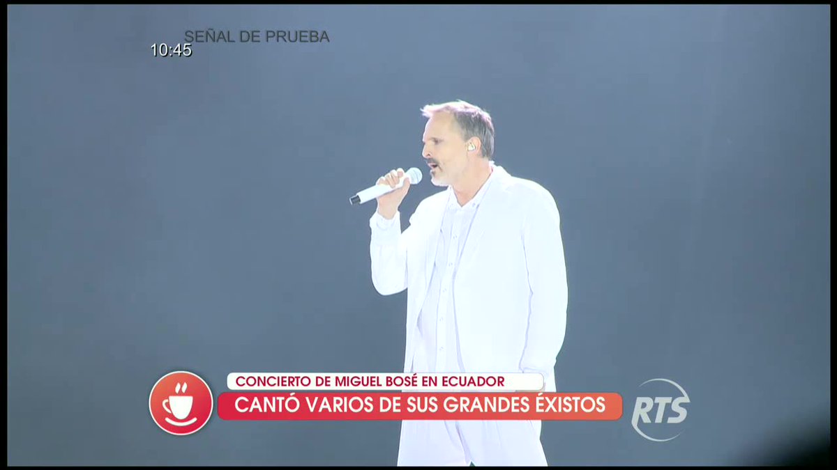 RTSEcuador's tweet photo. Estuvimos en el concierto de Miguel Bosé en Ecuador. #ClubUIO https://t.co/0vZvhDTu9f https://t.co/69SMRql3ue