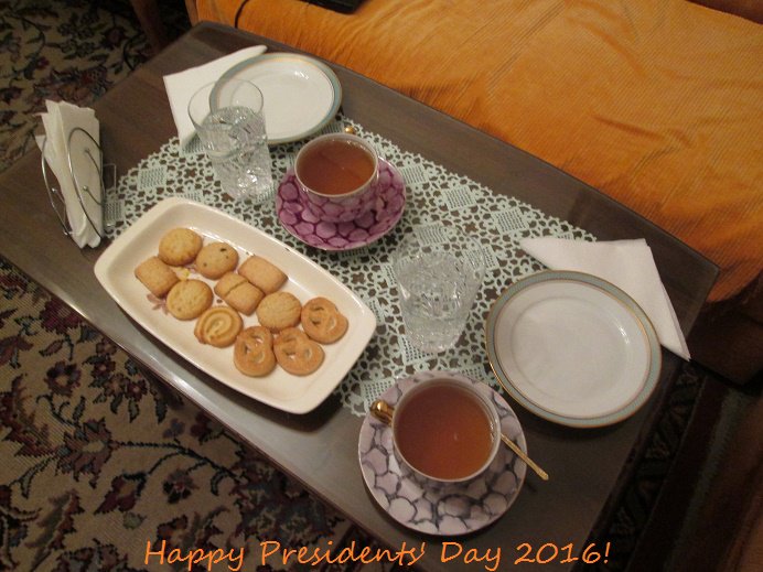 crissy02453's tweet photo. @MichelleObama Honoring Presidents' Day at our house! https://t.co/BsW5GP9rHu