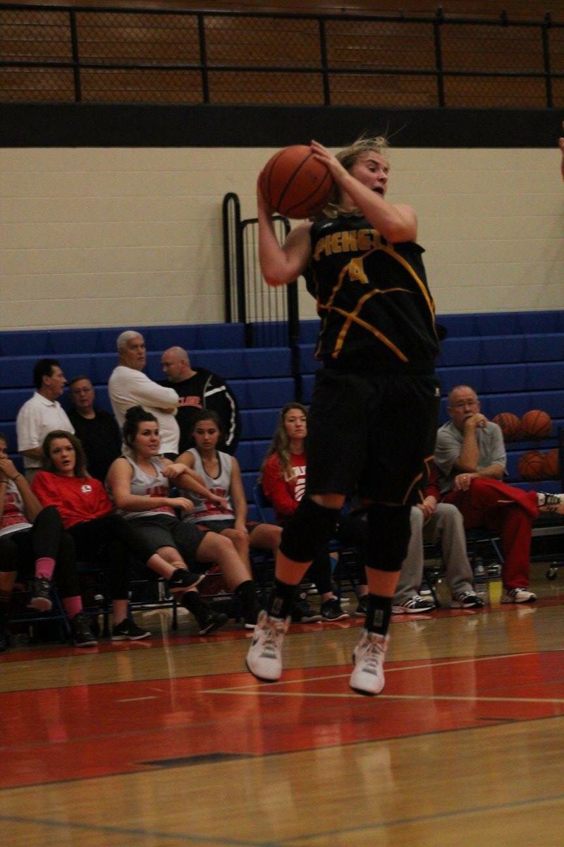 UCPrepShowcase's tweet photo. Congrats to 2018 PF @courtney_0304 on her selection as 1st team all district 7A! #getinearly #getinorloseout https://t.co/iifSykmXpu