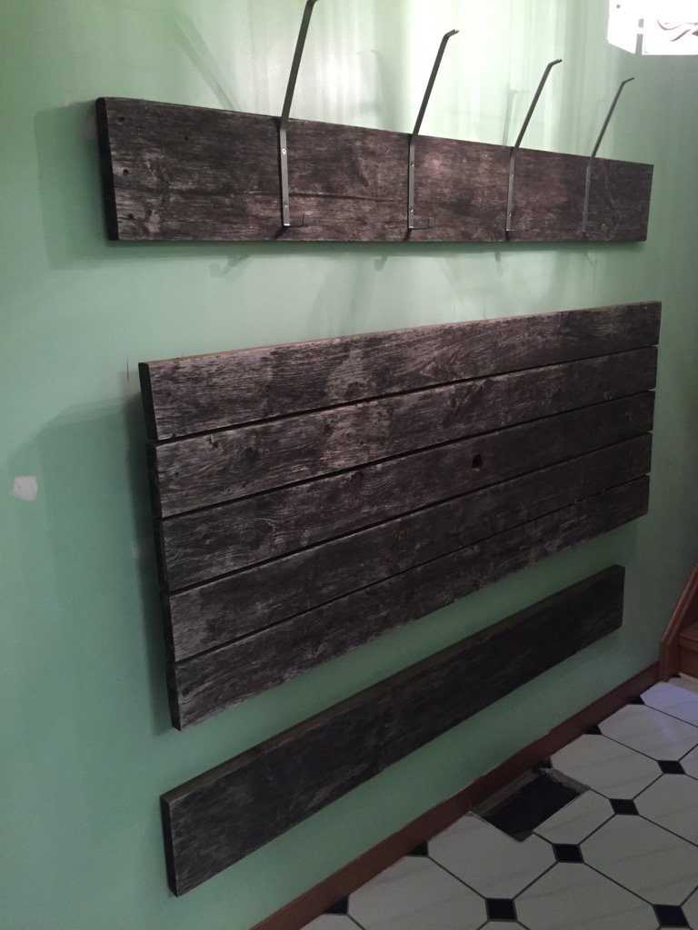 TheEngCarpenter's tweet photo. A new use for an old bench #coat #rack #toronto https://t.co/HqoKqXn3Bz