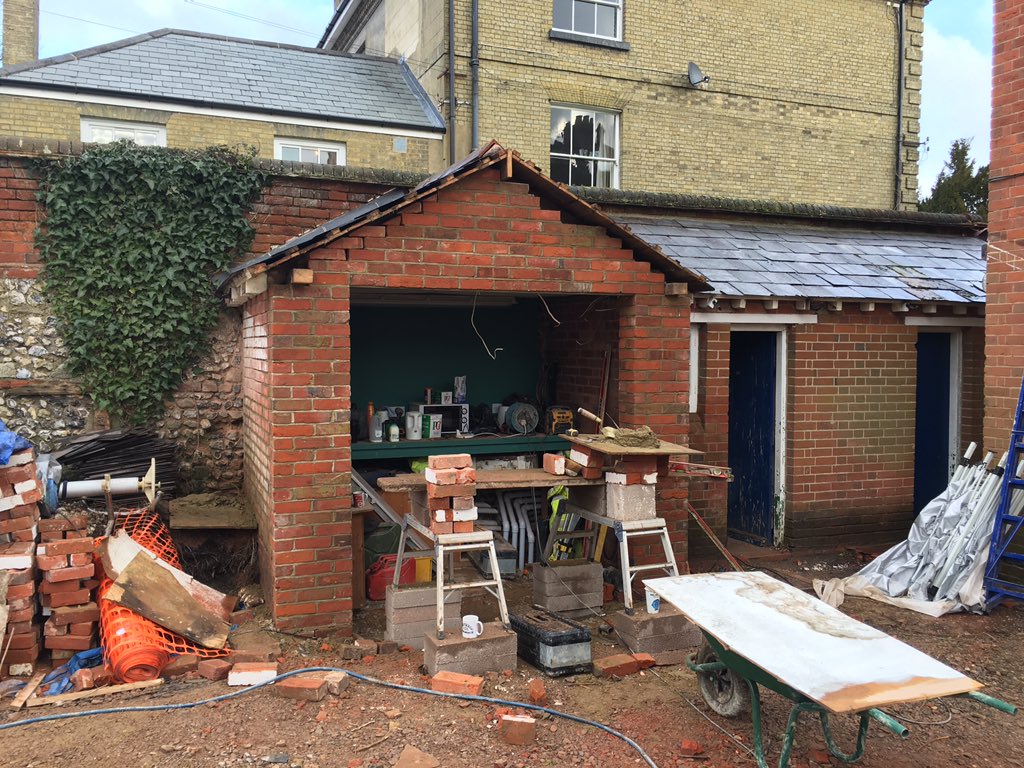 GeminiLandscape's tweet photo. Pool house nearly finished, Winchester, Hampshire #geminilandscapes https://t.co/Y0TpxJfPWX