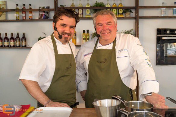 HampshireFare's tweet photo. Fancy a Fairtrade dinner with the one on the right? https://t.co/Wq3MBoACpF https://t.co/gcgzgZI5Gz