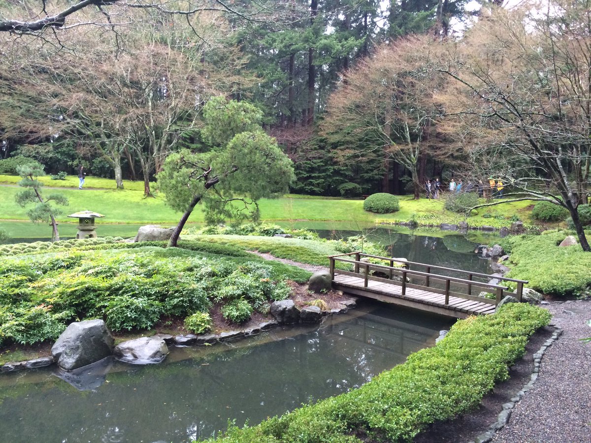 wendy_johnson's tweet photo. Stunning Japanese garden on campus #ubctour #unexpectedbeauty https://t.co/rwxy3yBssQ