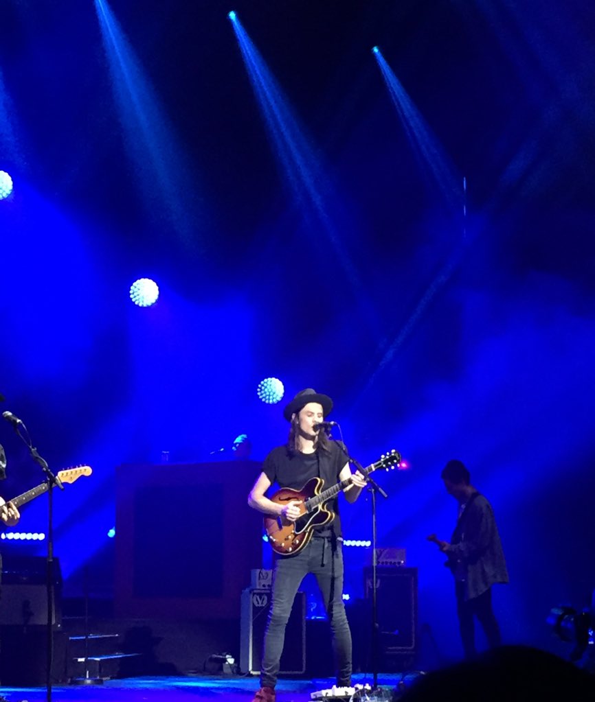 chiarastarr's tweet photo. My vote has to go to @JamesBayMusic #BRITBREAKJAMESBAY https://t.co/tebc9wSsAX