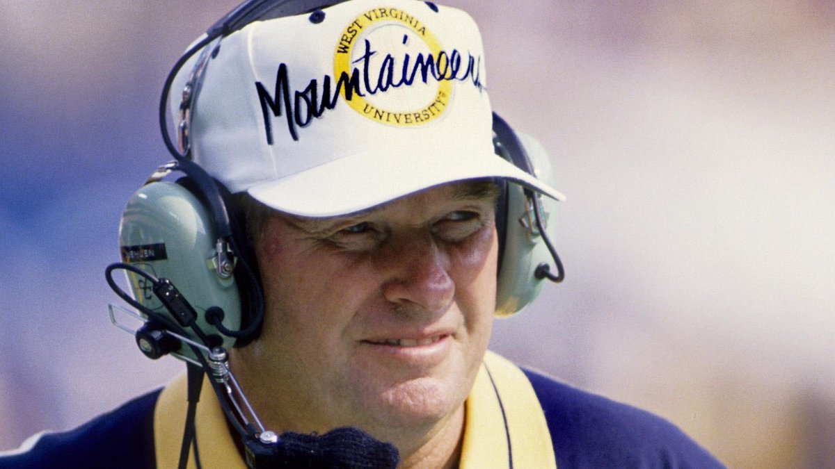 SI_WVU's tweet photo. RT if you think Former #WVU Head Coach Don Nehlen should be honored with a statue in front of Milan Puskar Stadium! https://t.co/8YIh9AQlFd