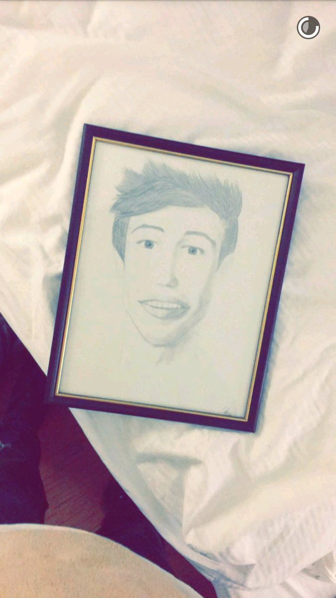 ColombiaCameron's tweet photo. :v baia baia @camerondallas https://t.co/IsUx0Z9zIe