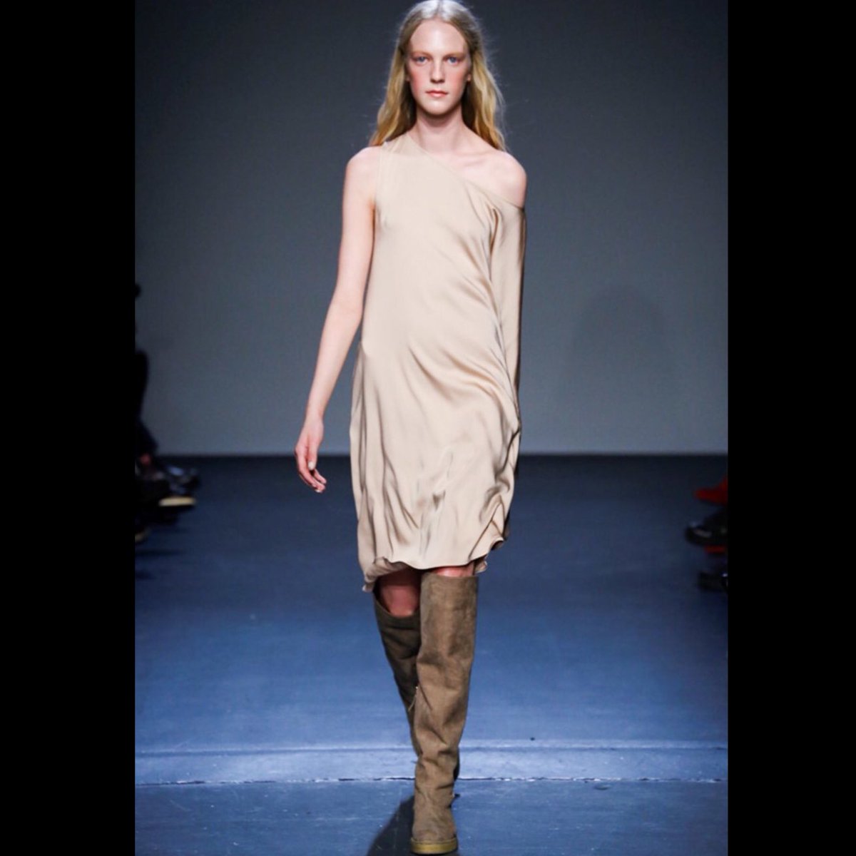 EmilieEvander's tweet photo. Insanely beautiful show!!! ❤️ #thankful #zeromariacornejo #NYFW16 https://t.co/OU11aXVuMK