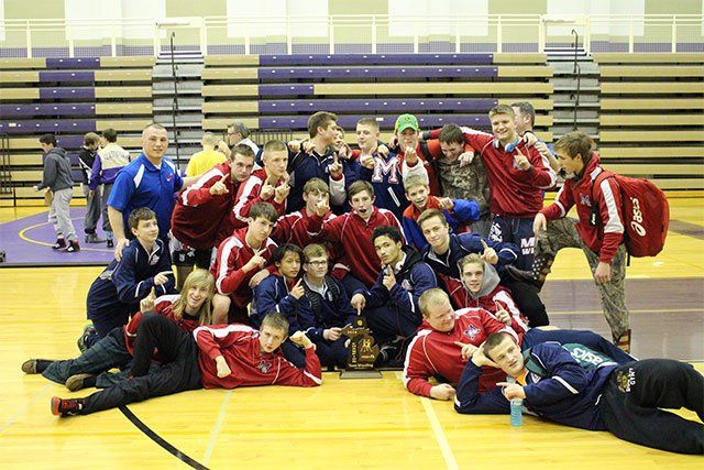MTSportsNetwork's tweet photo. Mason Wrestling Wins Another District Title https://t.co/IfcHklbGeF #Mason #Sports #News https://t.co/9zi4zii1Yn