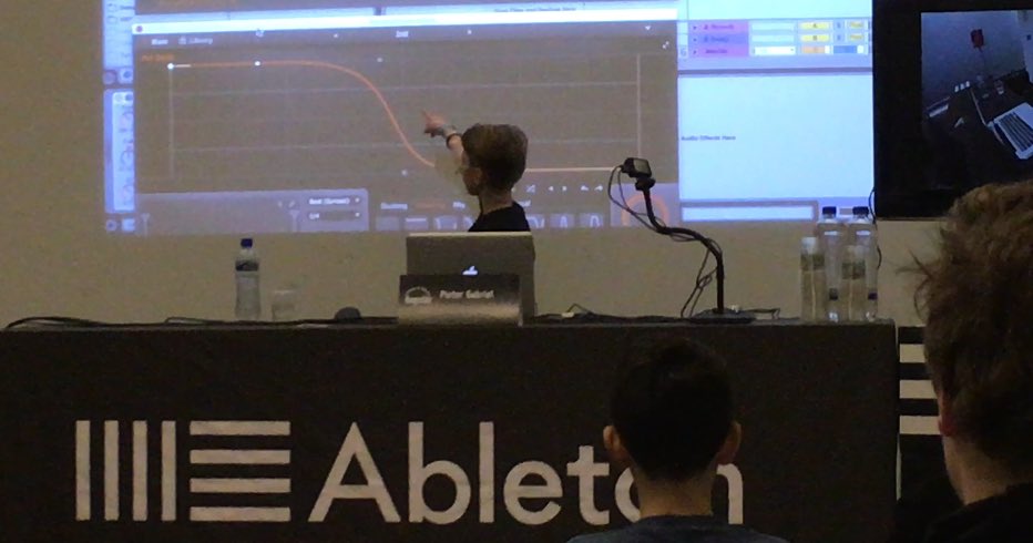 gbrlofficial's tweet photo. Using the #volumeshaper in #ableton #abletonlive @Ableton #dancefair https://t.co/gx6X03Lu5y