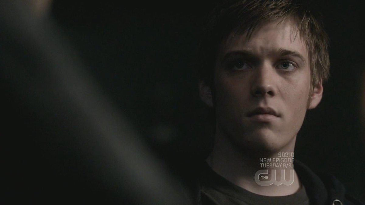 Adam Winchester (@hesmilliganfake) on Twitter photo 