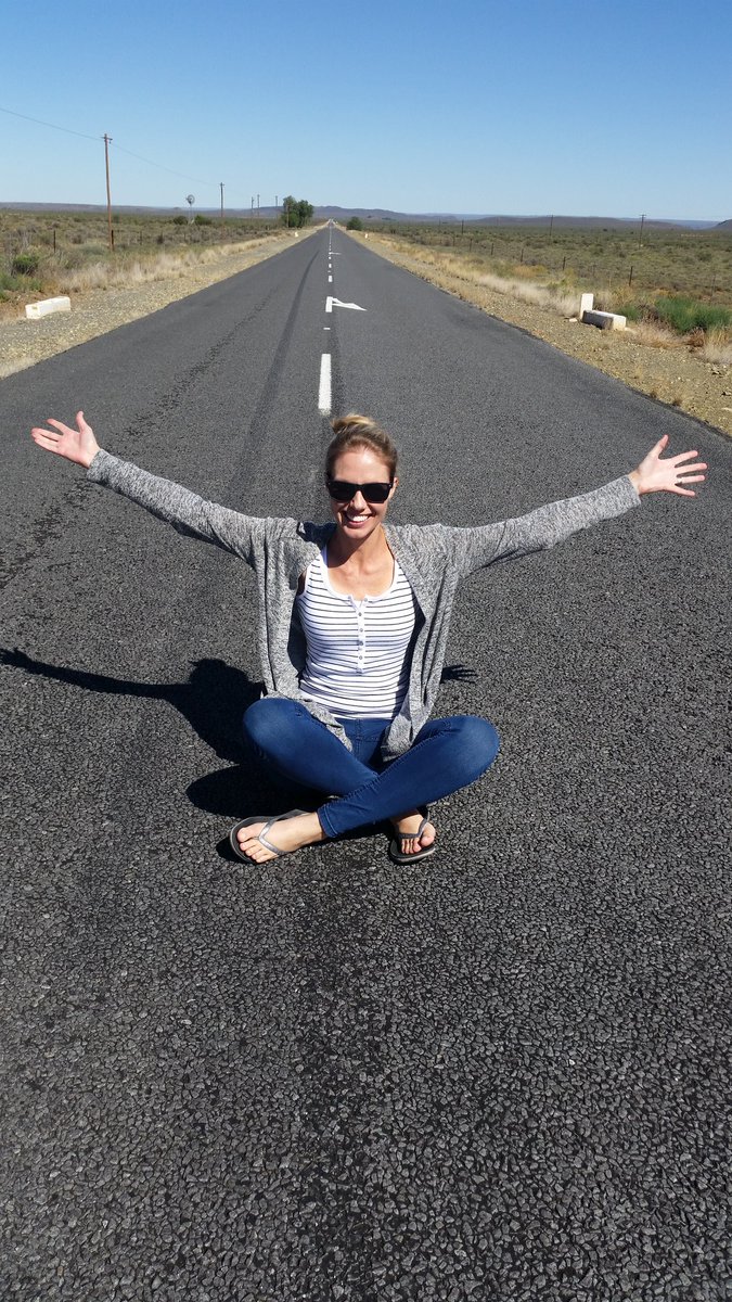 karienb11's tweet photo. @Tygerberg104fm oppad Prieska toe!#ProjekSOS100 bring verligting aan Boere in Nood https://t.co/P8Cmg55eeT