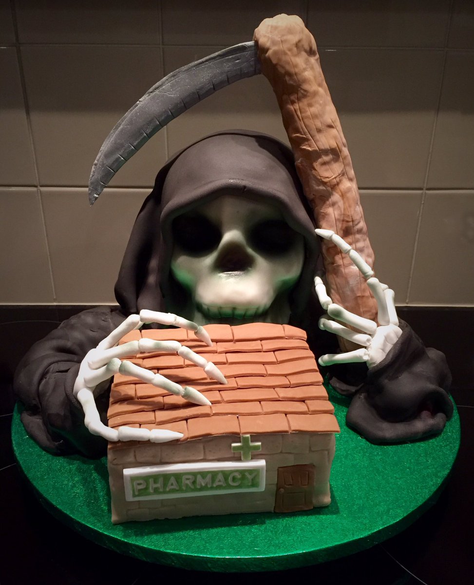 HfxAmanda's tweet photo. Would you mind RT my #pharmacycuts cake @BegumNadiya and signing the petition? 😃
https://t.co/FprWGExh0o https://t.co/woYwisWa6u