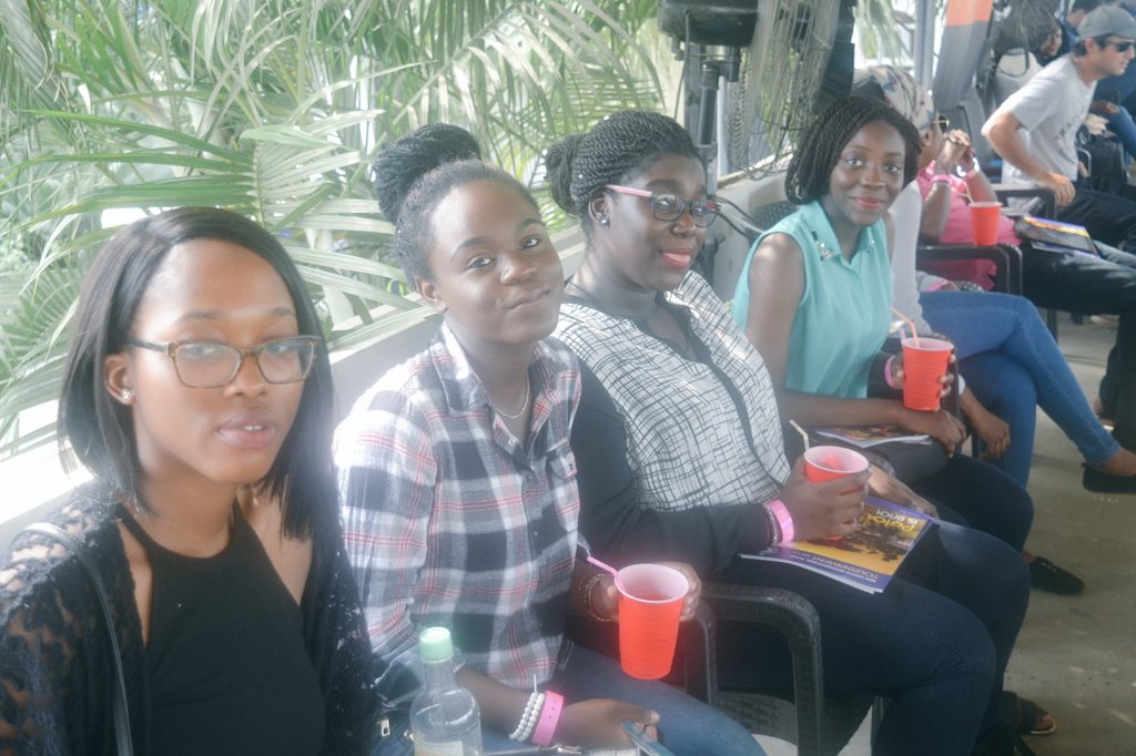 BridgeHouseNG's tweet photo. And then we ran into the beautiful @lindaikeji @LagosPoloClub Intl. Polo Tournament2016 #funweekend #BHCStudents https://t.co/PEhuO18UGE