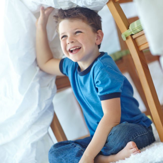 Todaysparent's tweet photo. Too cold to go outside? You can still have fun family times indoors —> https://t.co/0B8wCXZzPt #TPFamilyDay https://t.co/WvoMyg4o6D