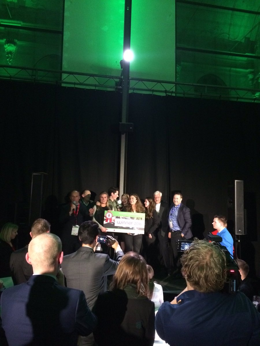 Blycolin's tweet photo. Van harte gefeliciteerd @hogeschooltio - "Winner #EMCup2016 #tiocollege CONGRATS!! - https://t.co/pm3jM2cM6p RT @lisettemep