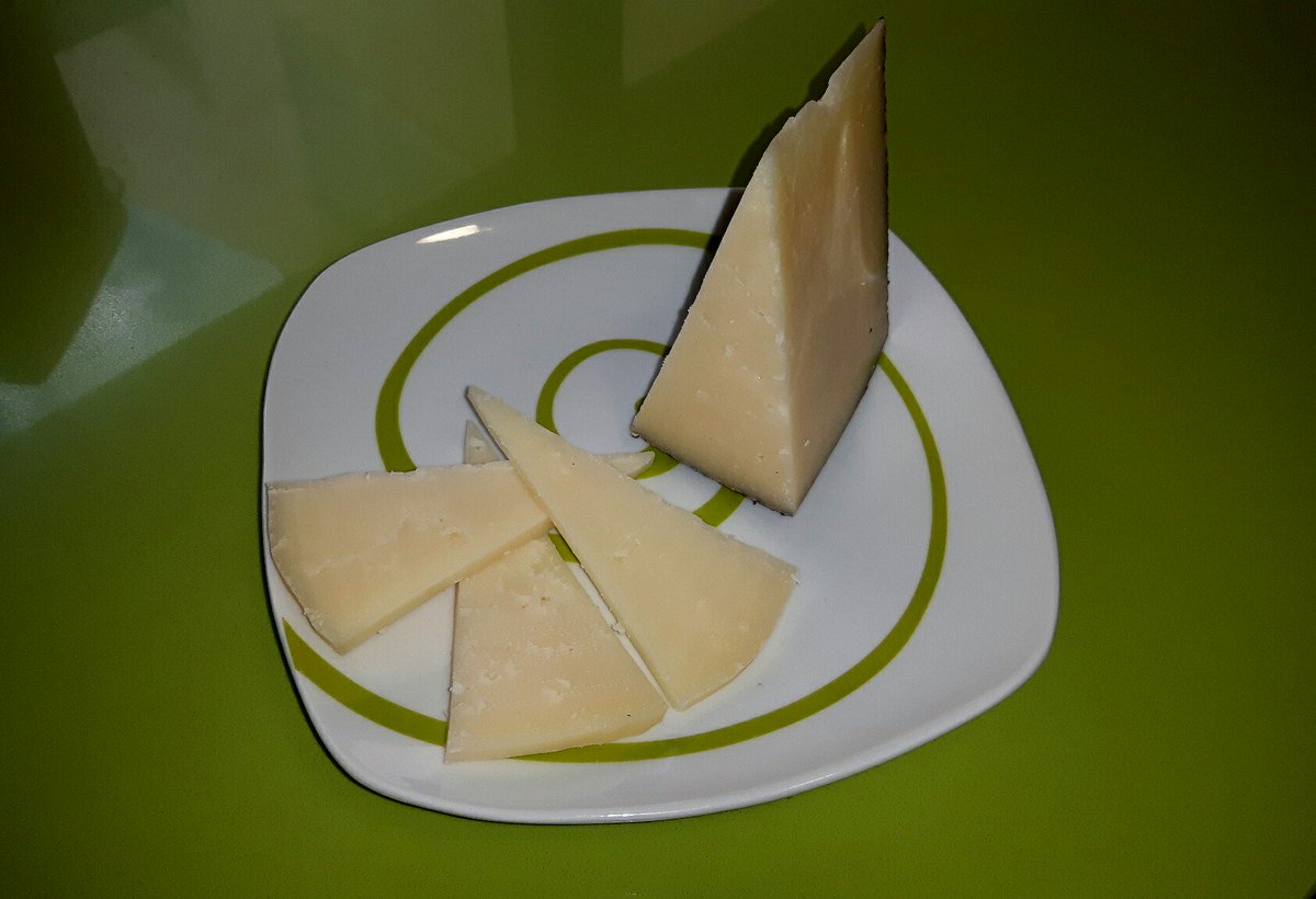 ibericstore tweet picture
