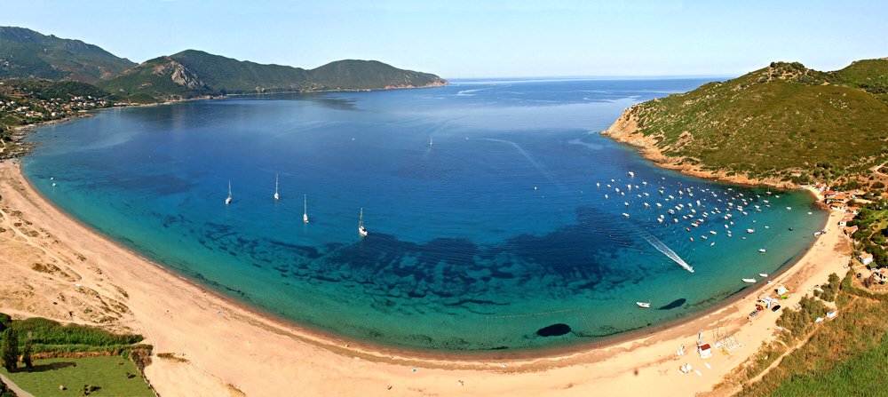 gossiprpgsfc's tweet image. Voici le camping où vous séjournez ainsi que la plage privée où vous pouvez faire du bateau etc.